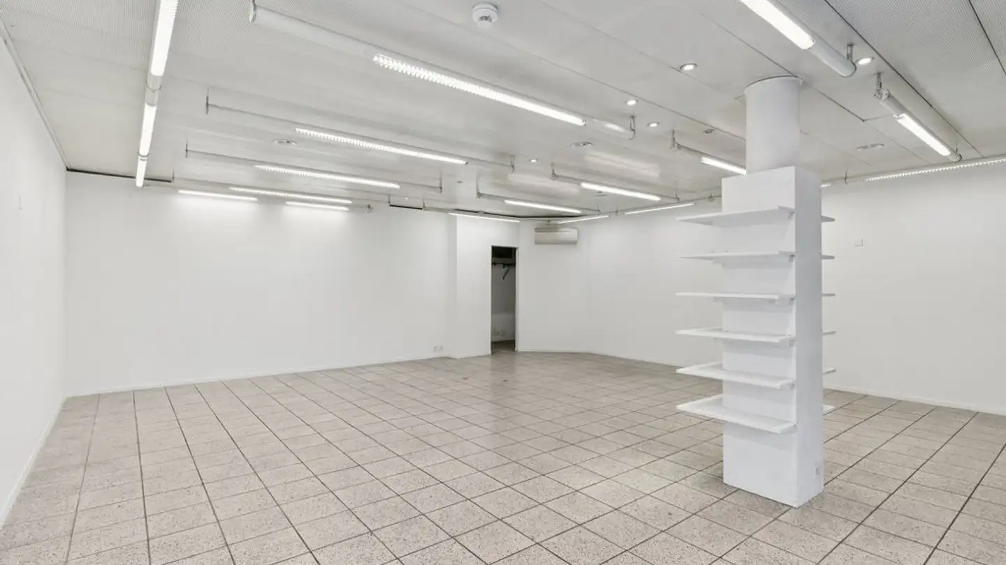 Geschäft mieten - Avenue Du Rothorn 9a, 3960 Sierre - Foto 2