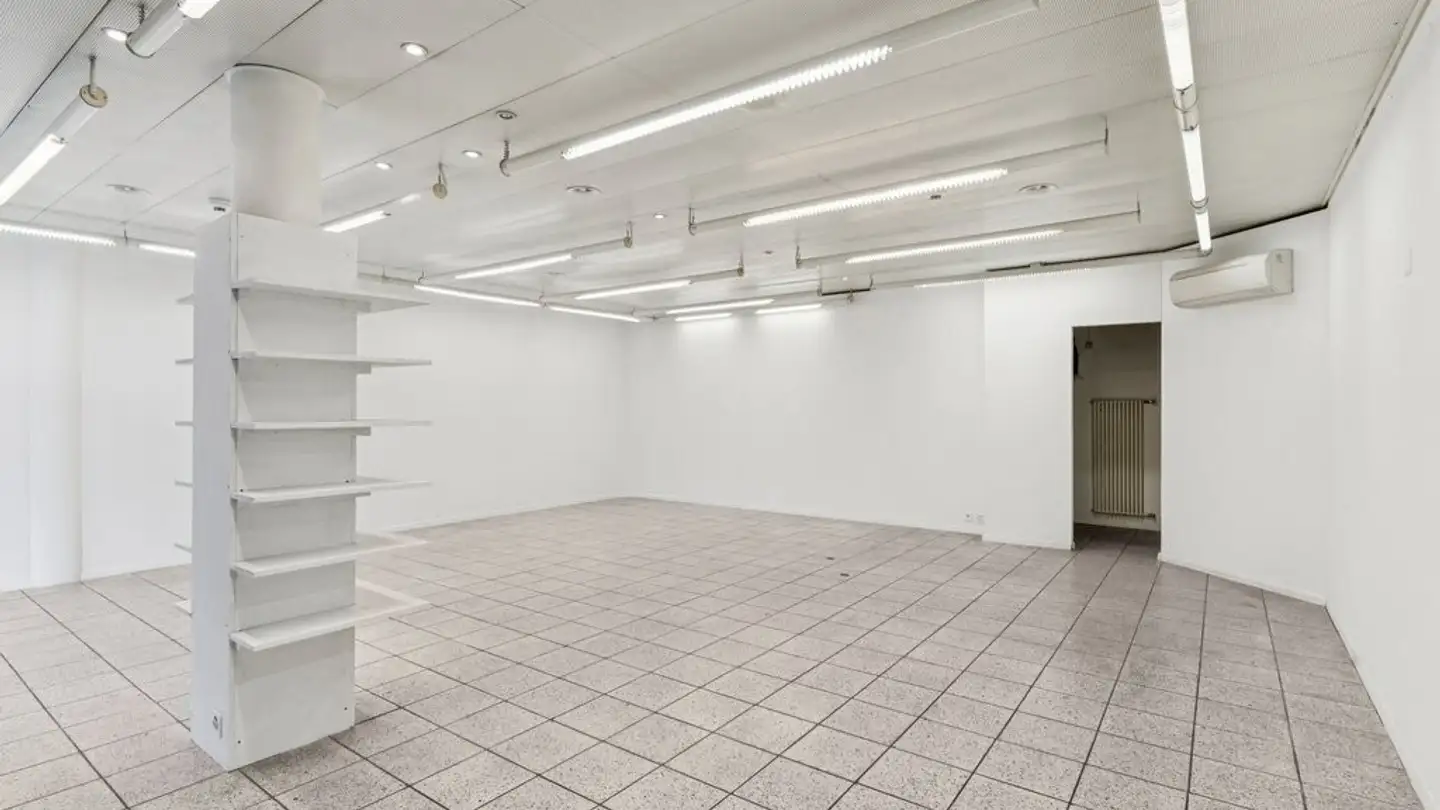 Geschäft mieten - Avenue Du Rothorn 9a, 3960 Sierre - Foto 3