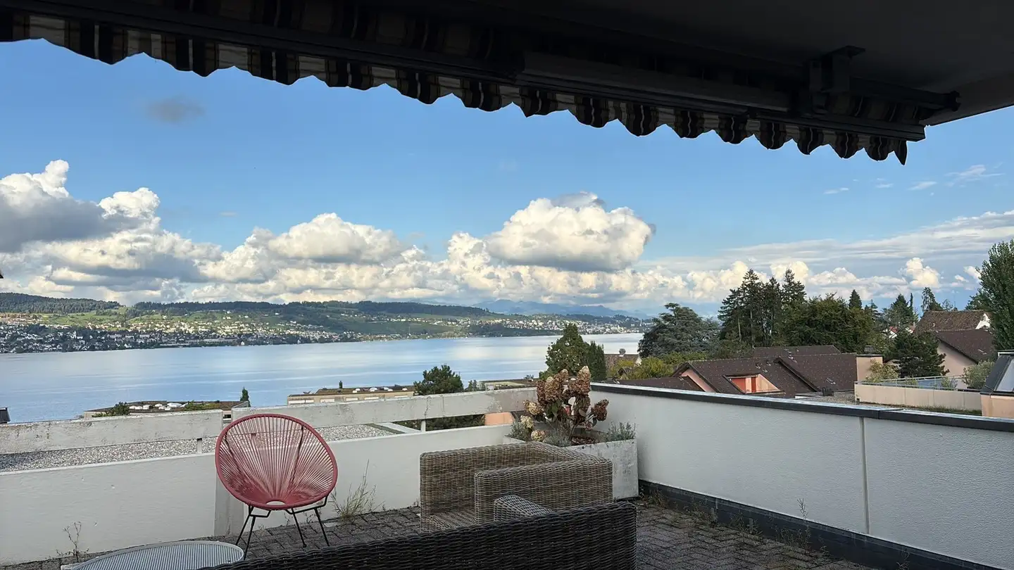 Wohnung mieten - Neudorfstrasse 43, 8820 Wädenswil - Foto 2