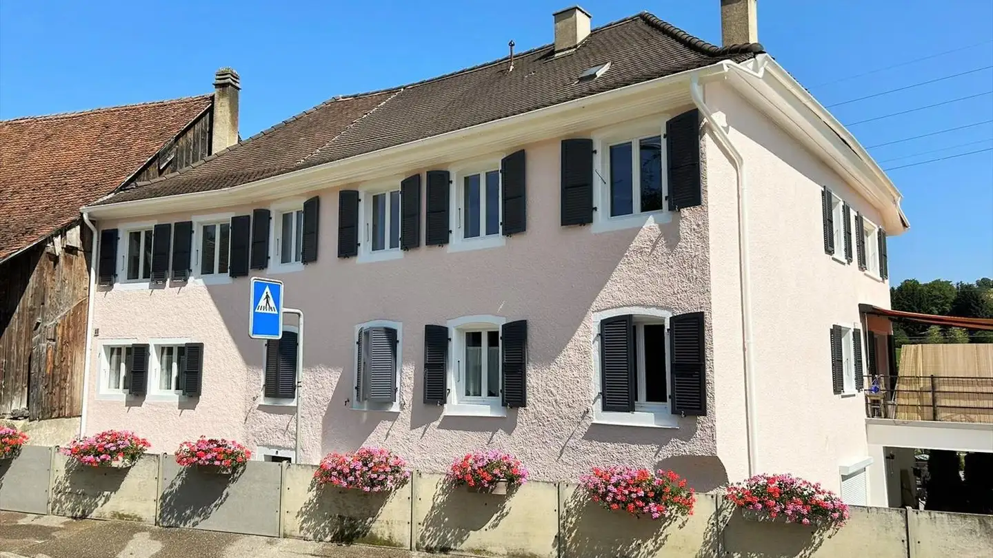 Covered parking space for rent - Rue De La Rauracie 24, 2853 Courfaivre