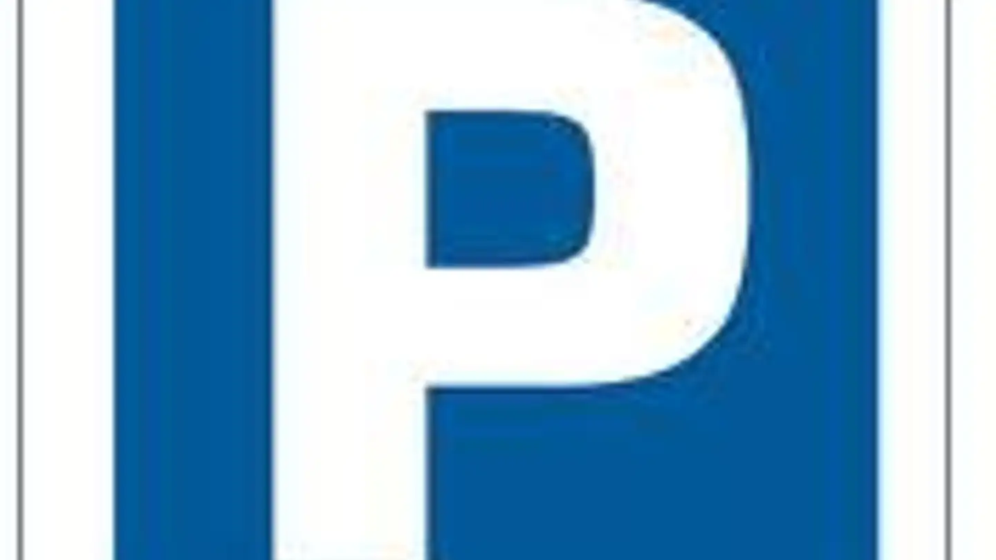 Place de parking extérieure à louer - Tittwiesenstrasse 48, 7000 Chur