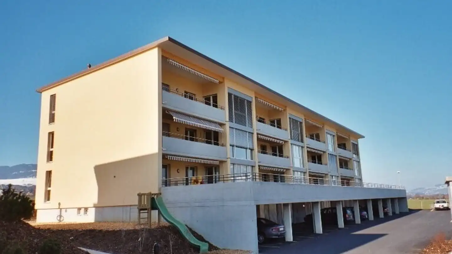 Apartment for rent - Rue De La Comba, 1632 Riaz - Photo 2