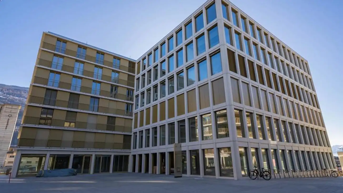 Shop for rent - Cour De La Gare, 1950 Sion