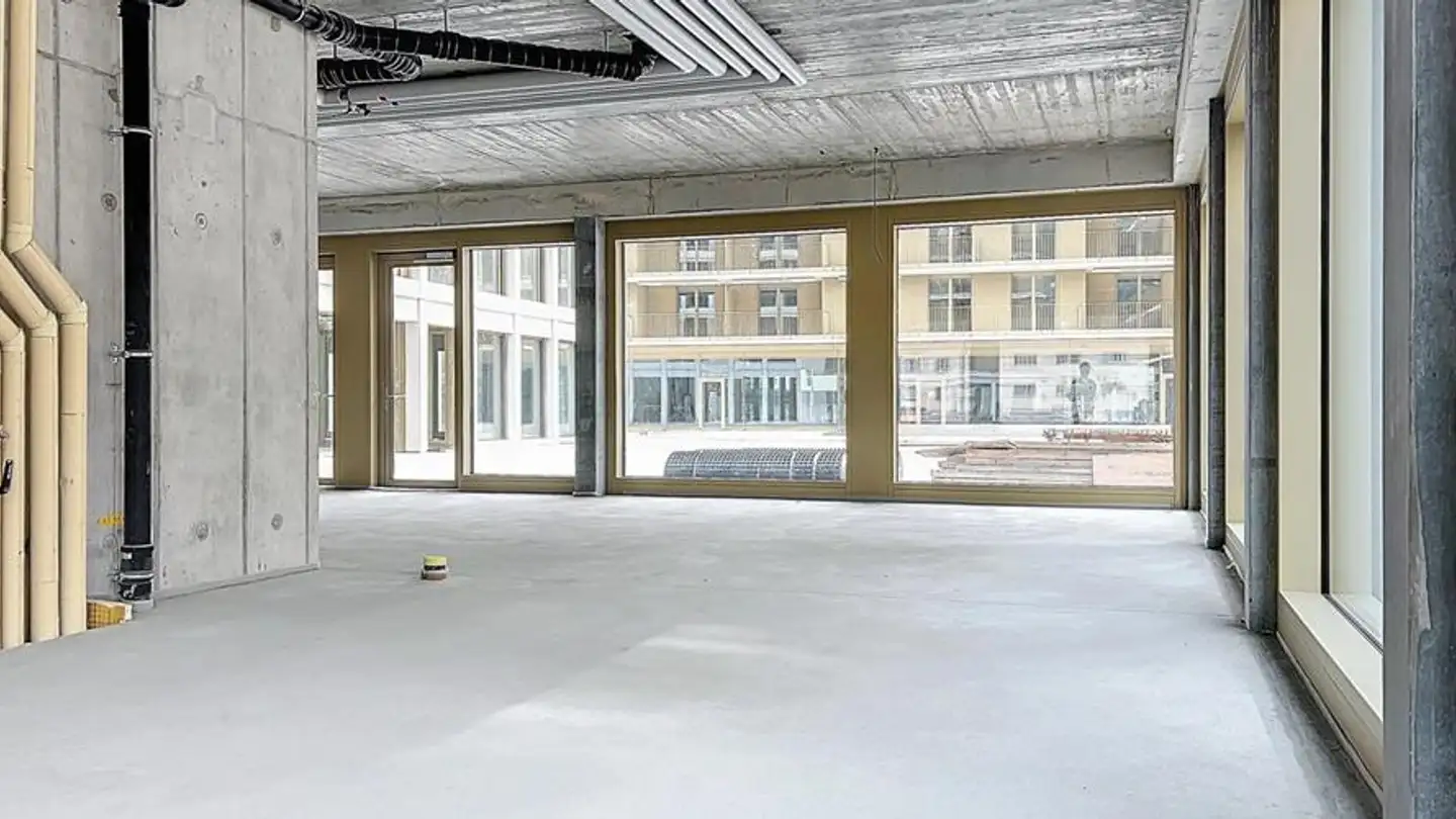 Geschäft mieten - Cour De La Gare, 1950 Sion