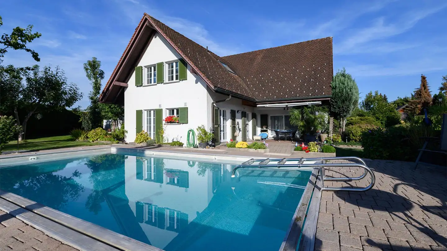 Einfamilienhaus kaufen - Badstrasse 2, 8634 Hombrechtikon