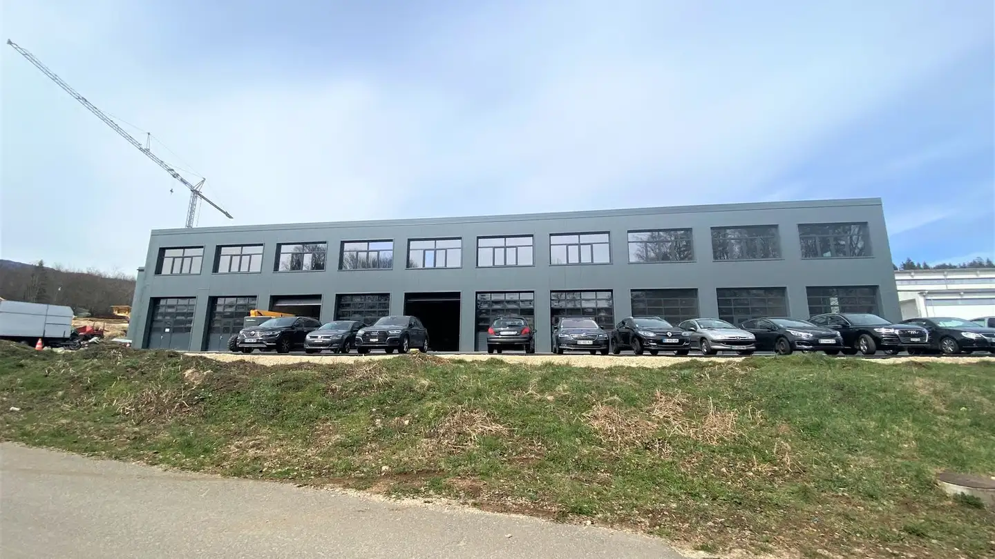 Underground parking space for rent - Chemin Du Champ Aux Roses 3, 1338 Ballaigues