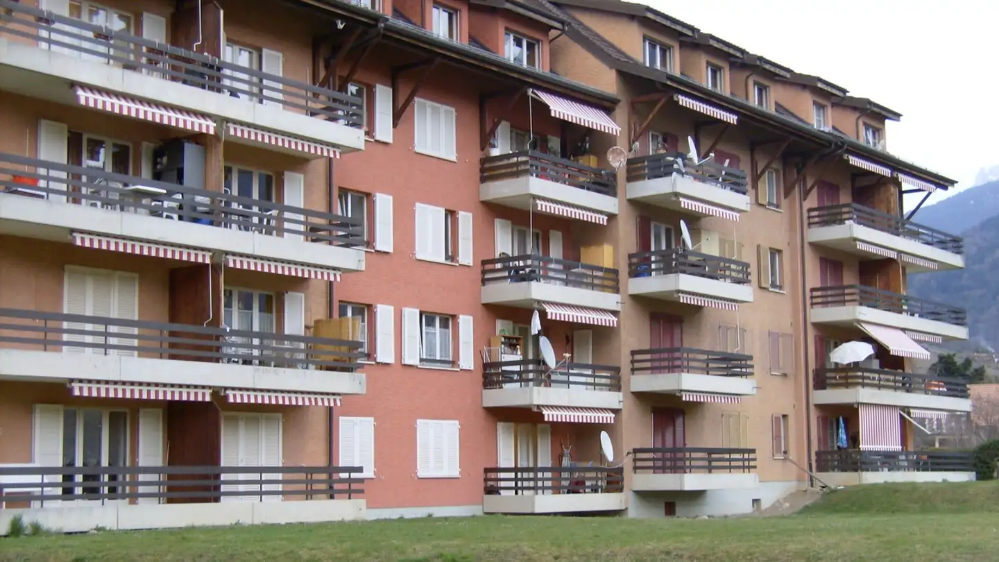Apartment for rent - Avenue De La Gare, 1880 Bex - Photo 3