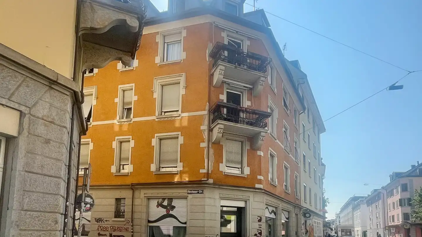 Edificio ad uso misto in vendita - Konradstrasse 72, 8005 Zürich