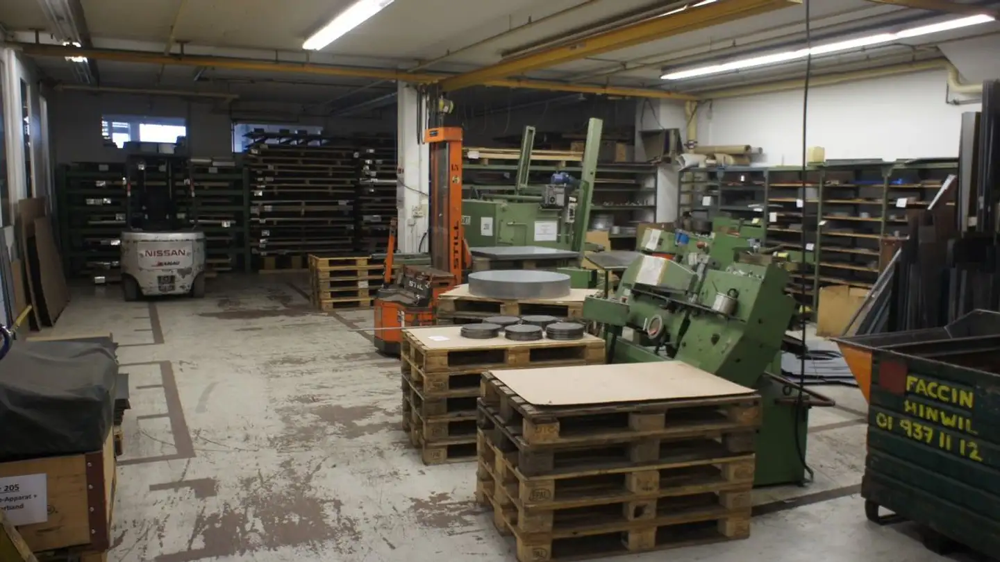 Proprietà industriale in affitto - 8634 Hombrechtikon - Photo 2