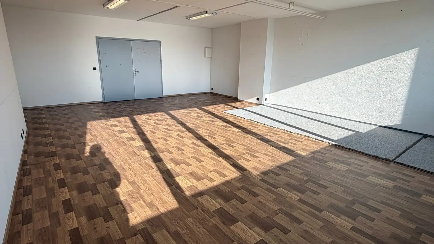 Office space for rent - Leimgrubenweg 9, 4053 Basel - Photo 2