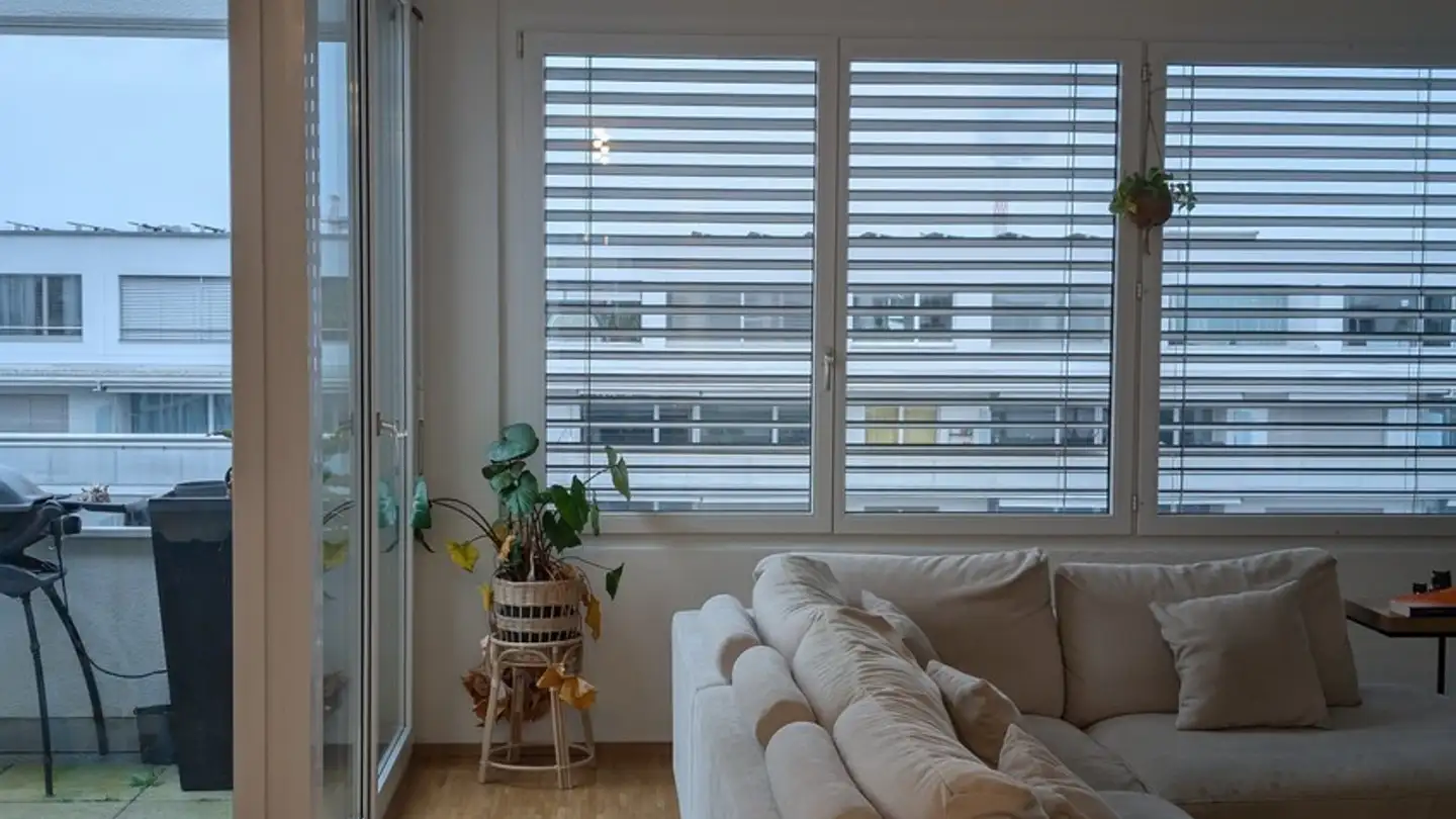 Chambre à louer - Hagenholzstrasse 86, 8050 Zürich - Photo 2