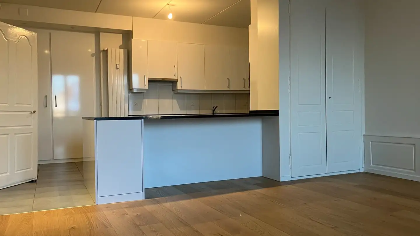 Apartment for rent - Rue Du Temple 27, 2024 St-Aubin-Sauges - Photo 2