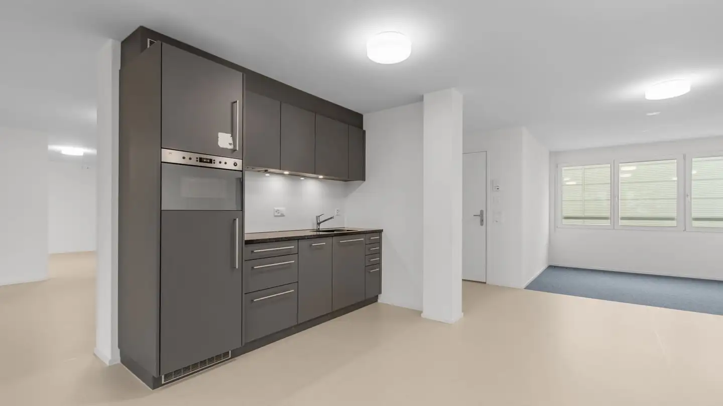 Commerciale in affitto - Brügglistrasse 9, 8852 Altendorf - Photo 2