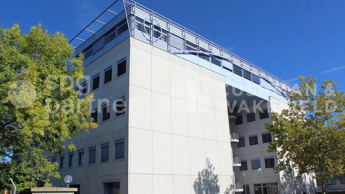 Commercial à louer - Chemin Du Grand-Puits 42, 1217 Meyrin