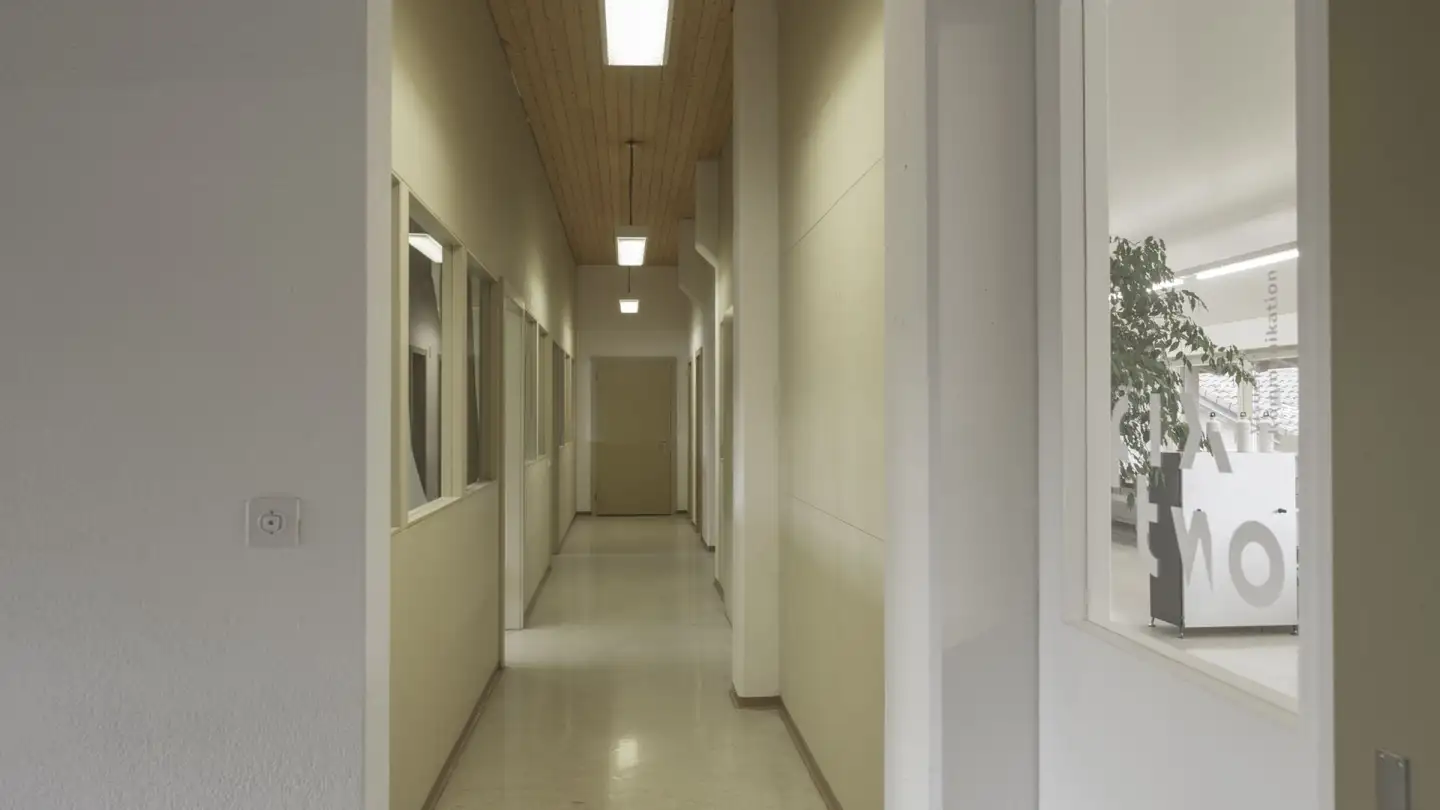 Bureau à louer - Aarwangenstrasse, 4900 Langenthal - Photo 3