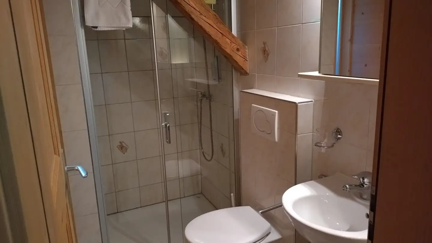 Chambre à louer - 3770 Zweisimmen - Photo 4