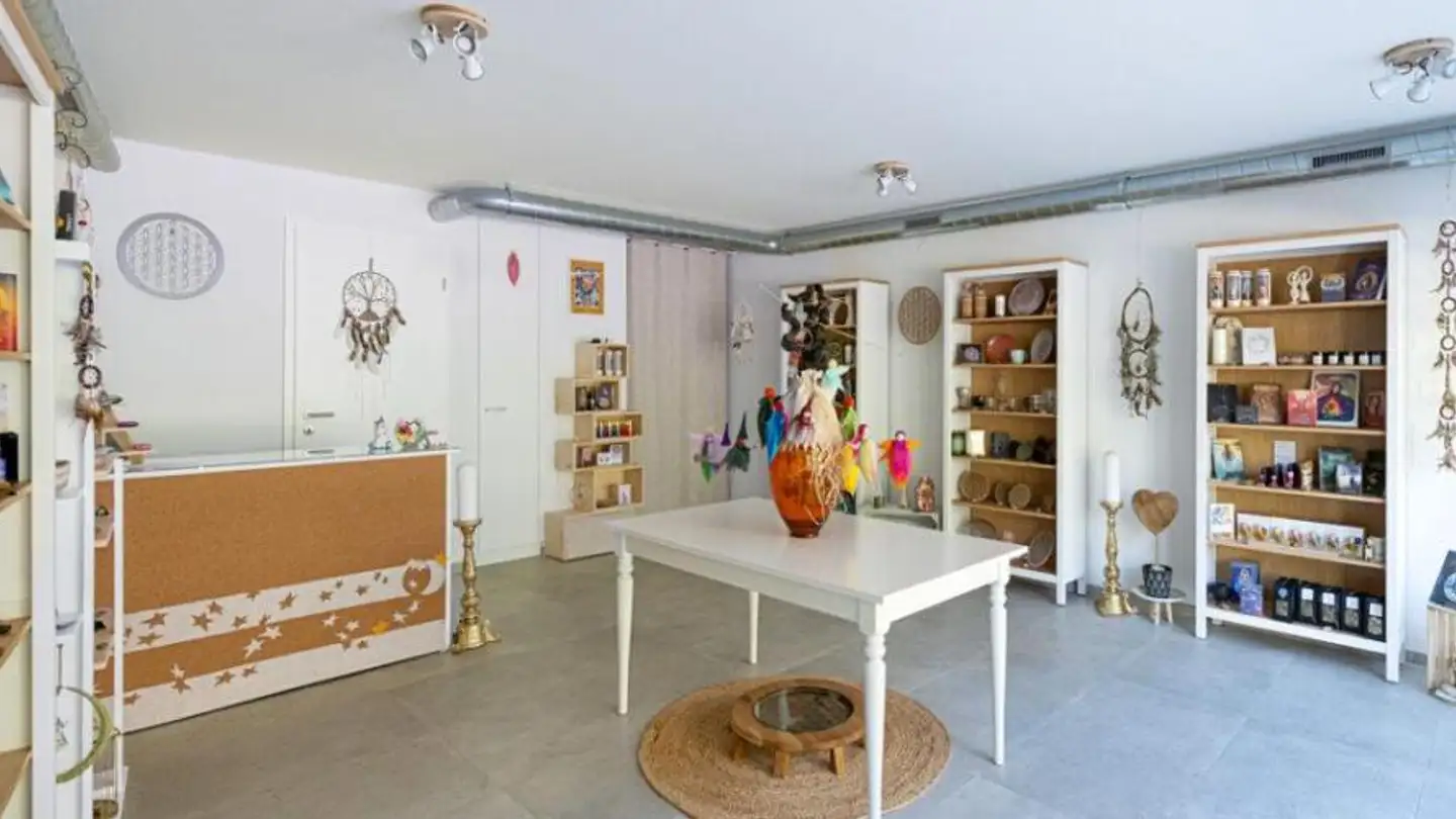 Mischgenutztes Gebäude kaufen - Avenue Des Alpes 15, 3960 Sierre