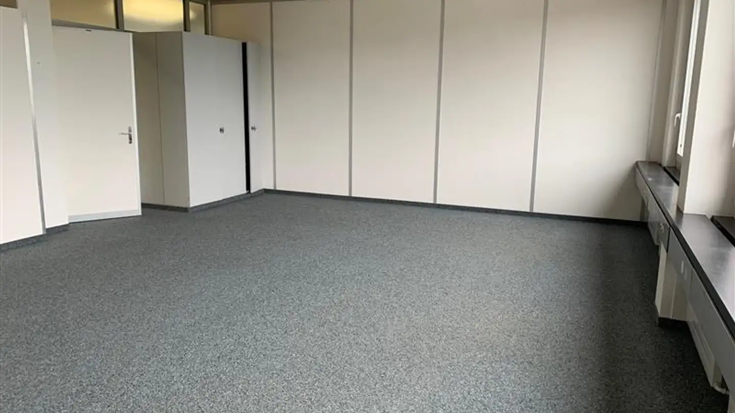 Spazio ufficio in affitto - Rudolf-Maag-Strasse 5, 8157 Dielsdorf