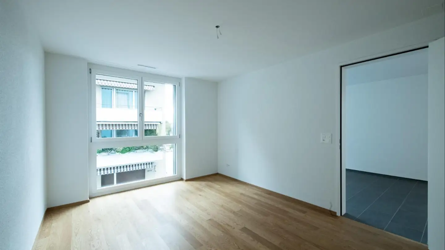 Commercial for rent - Ueberlandstrasse 222, 8600 Dübendorf