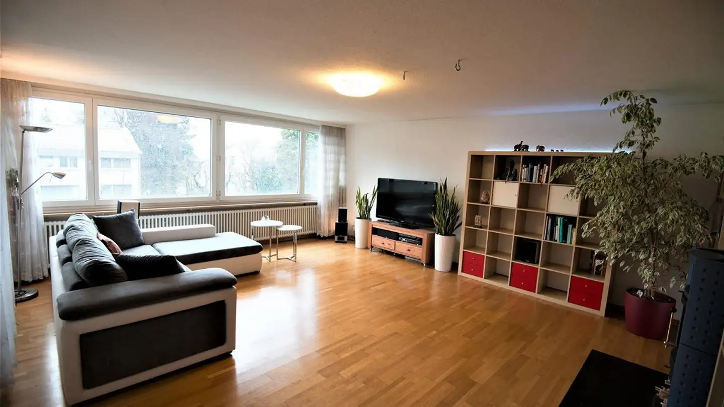 Appartement à louer - Bergstrasse 19, 8142 Uitikon Waldegg