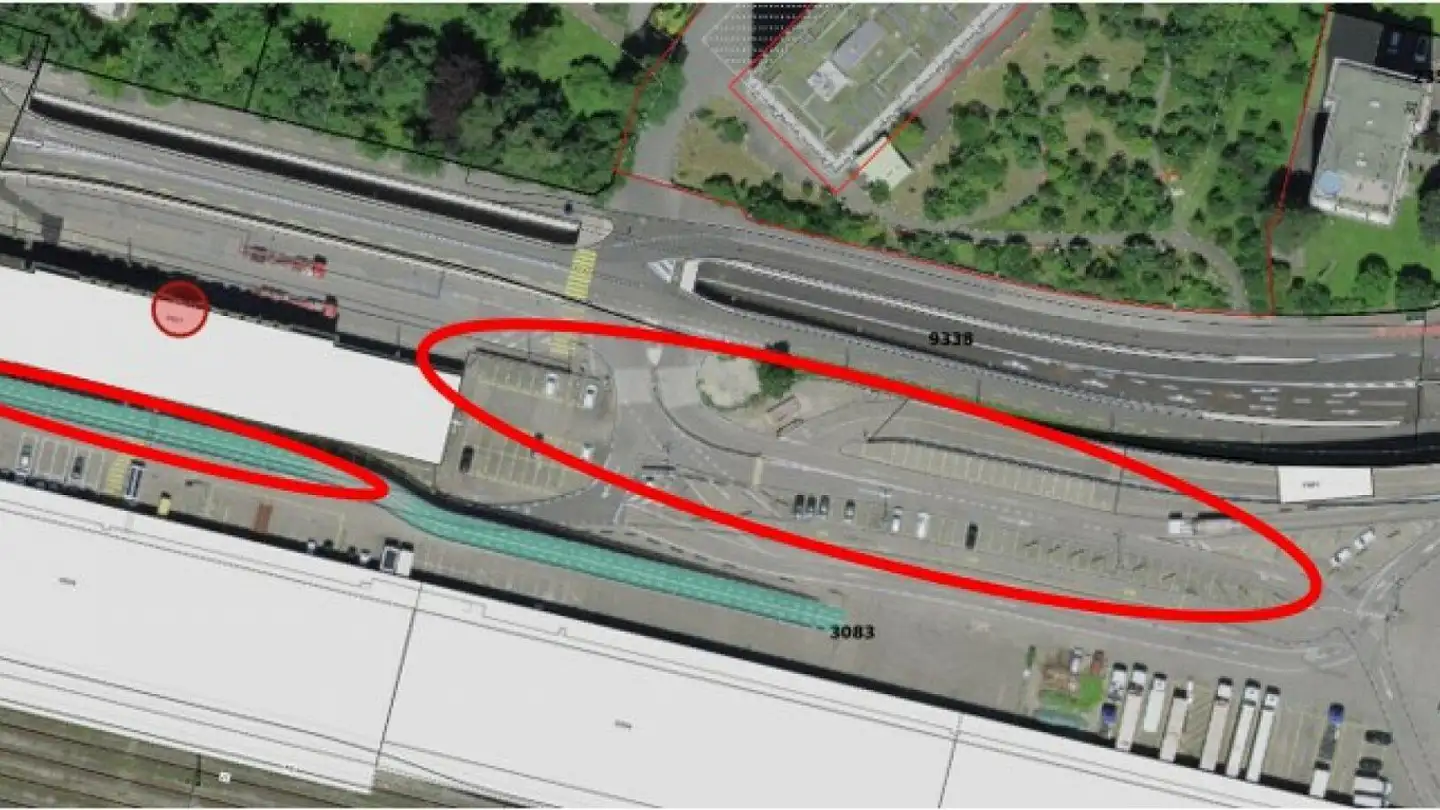 Place de parking extérieure à louer - St. Jakobs-Strasse, 4052 Basel