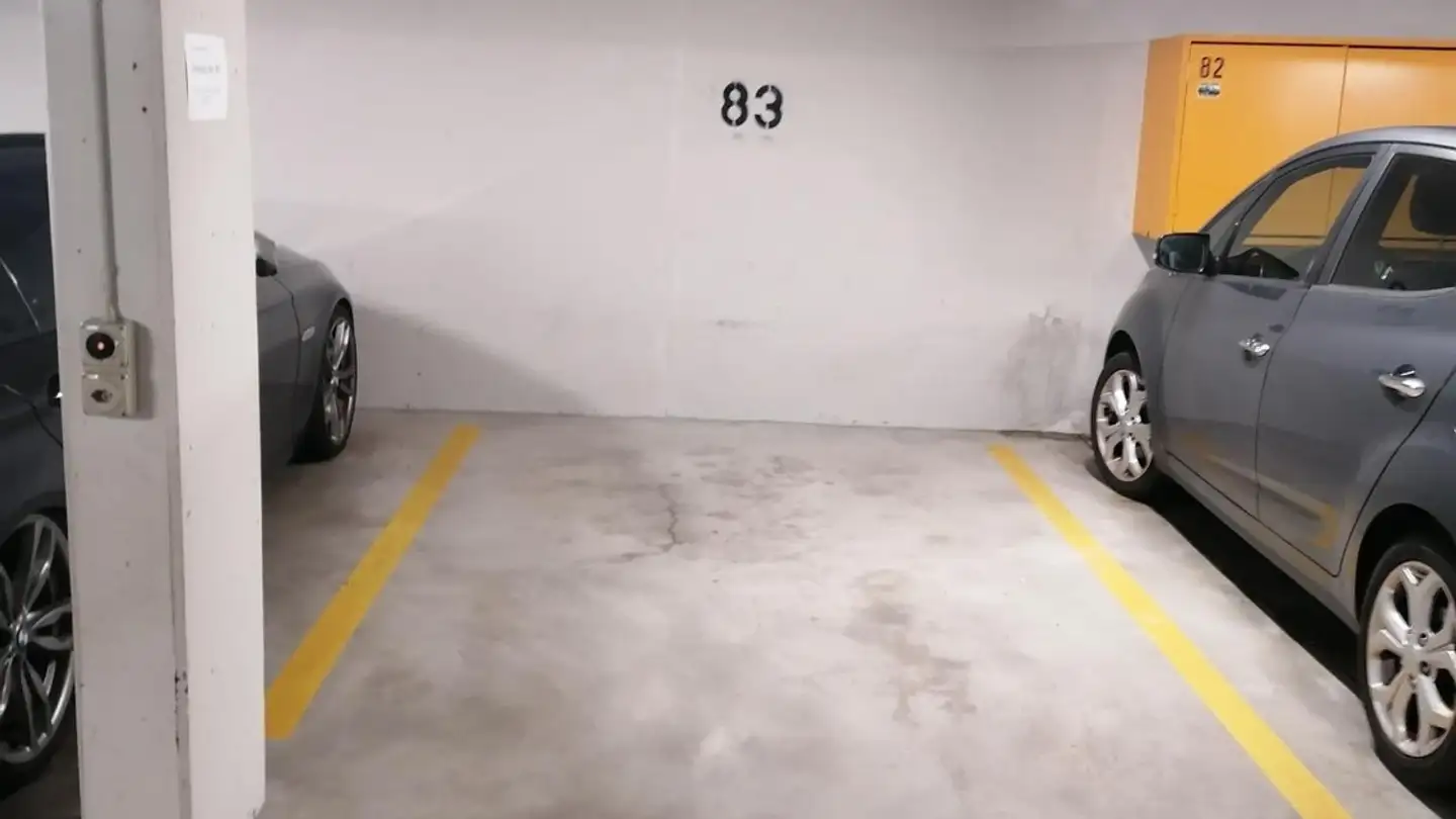 Outdoor parking space for rent - Sonneggstrasse, 6330 Cham