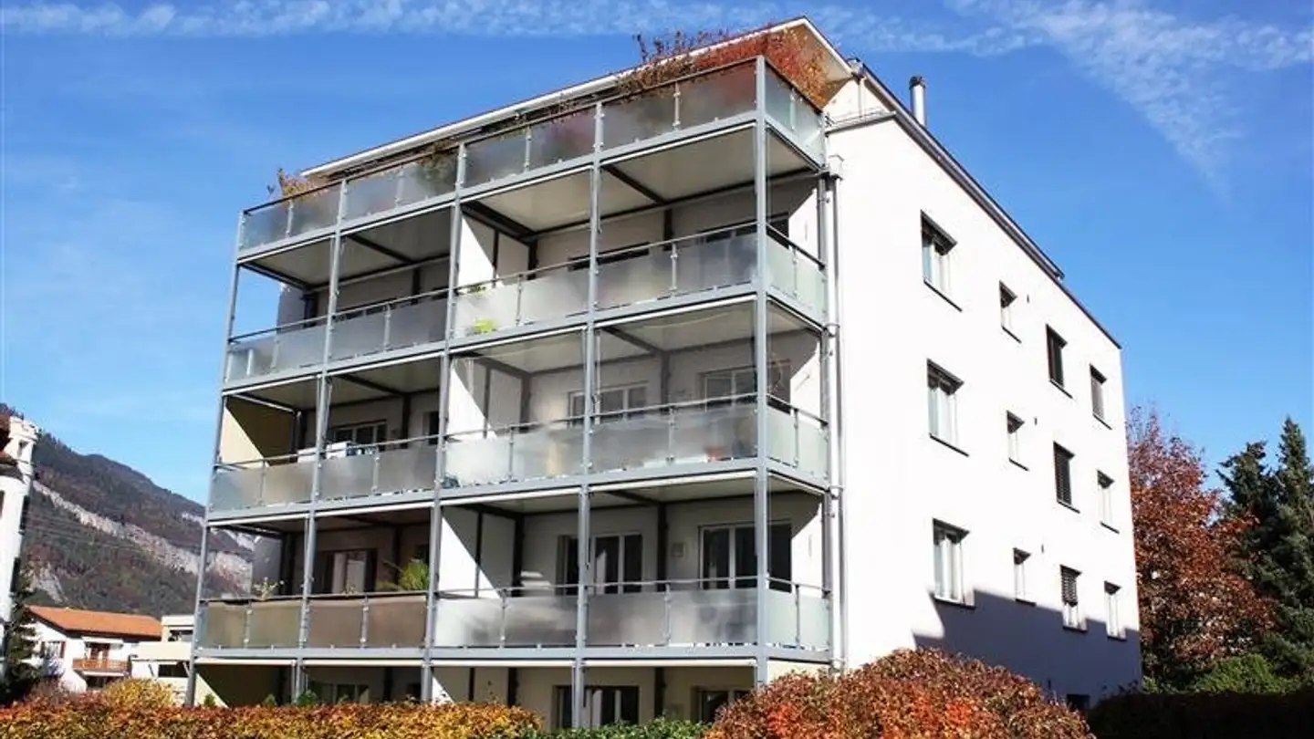 Place de parking extérieure à louer - Segantinistrasse 13, 7000 Chur