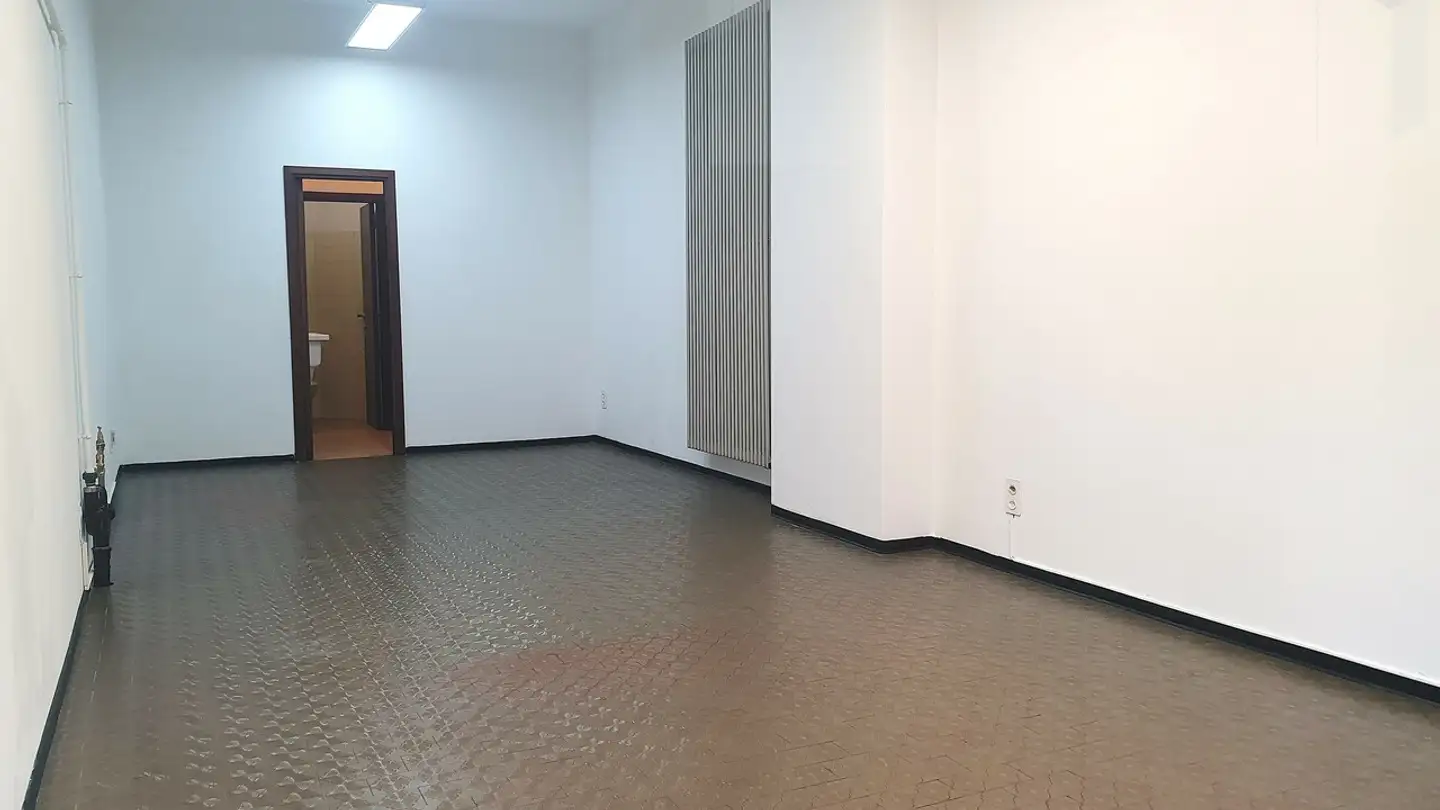 Negozio in affitto - Corso San Gottardo, 6830 Chiasso - Photo 2