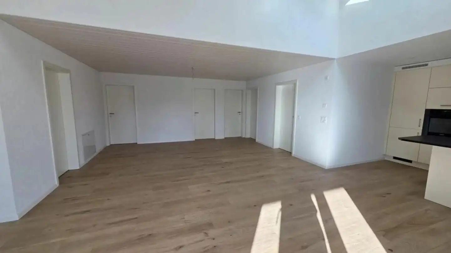 Apartment for rent - 1073 Savigny - Photo 3