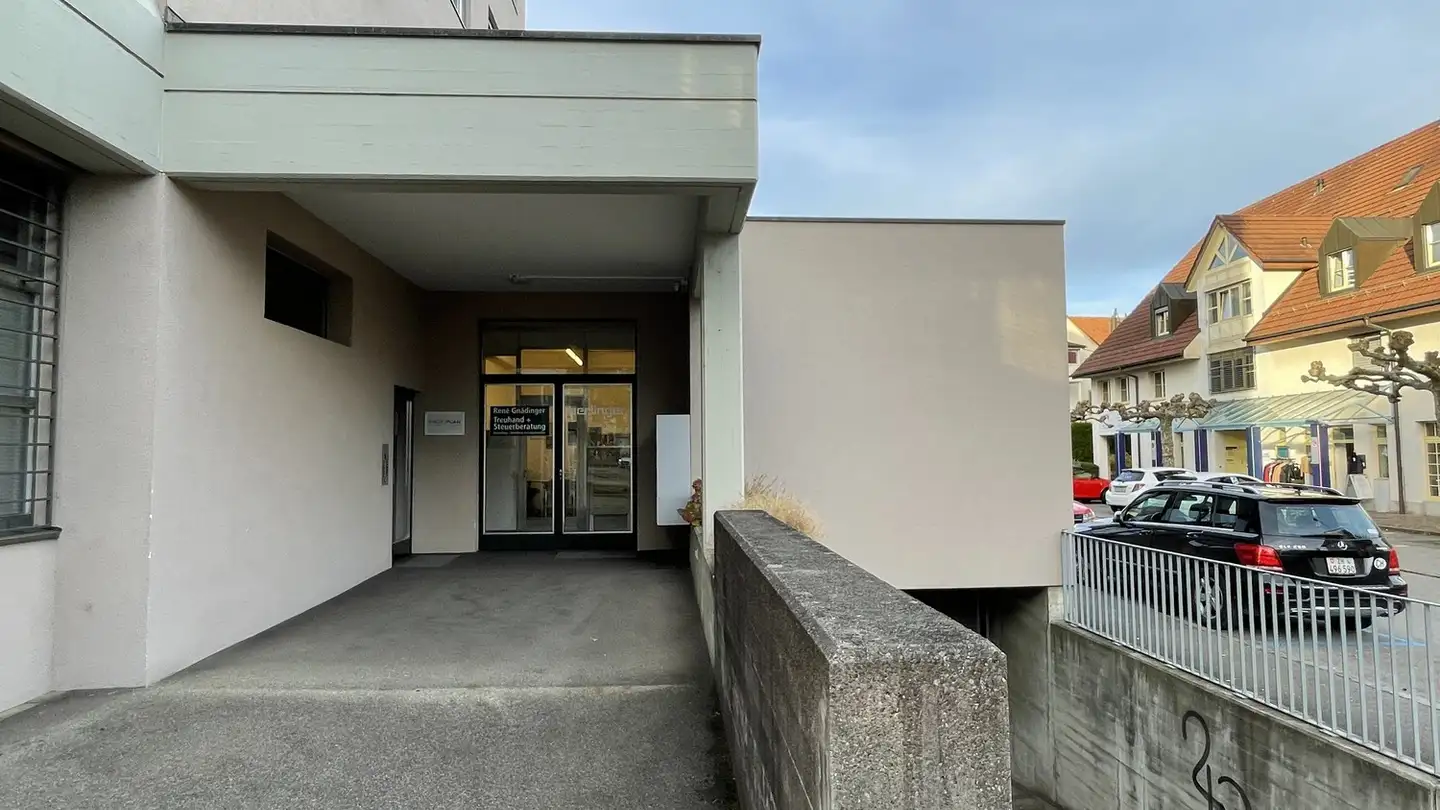 Gewerbe mieten - Schaffhauserstrasse 134, 8302 Kloten - Foto 2