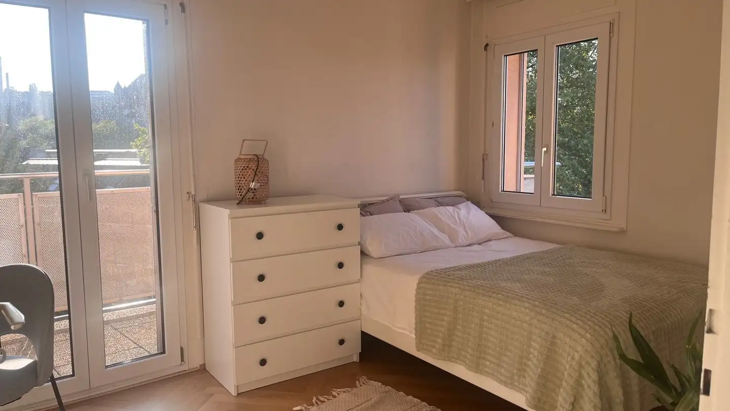 Chambre à louer - 1004 Lausanne