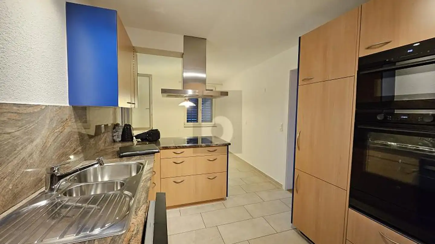 Penthouse for rent - 8444 Henggart - Photo 2