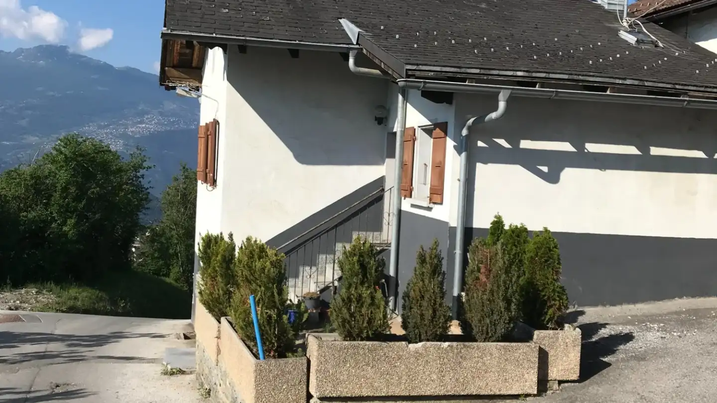 Maison individuelle à louer - Route De La Place Chaude 23, 1965 Savièse