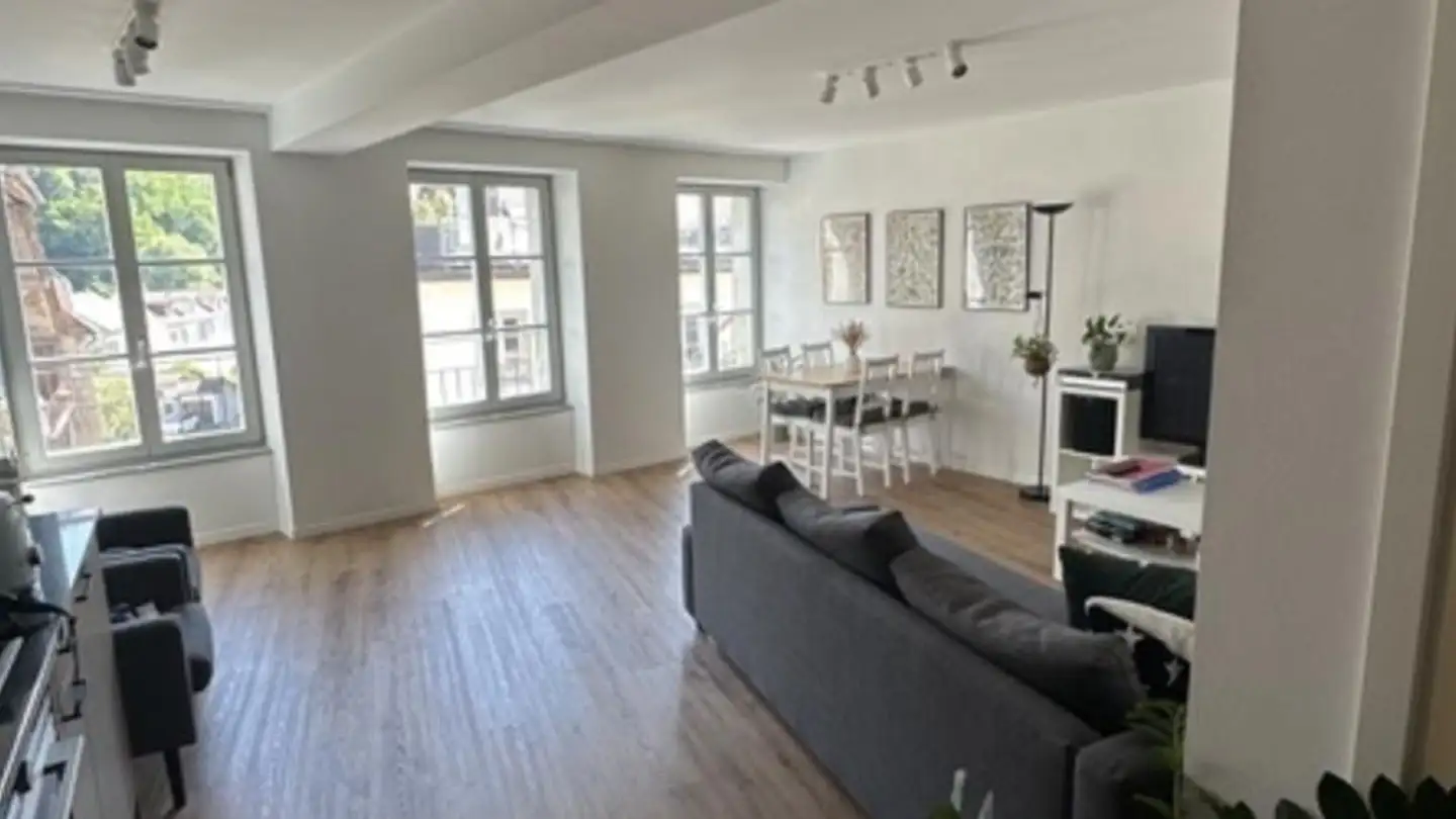 Apartment for rent - Rue de la Neuveville 52, 1700 Fribourg - Photo 2