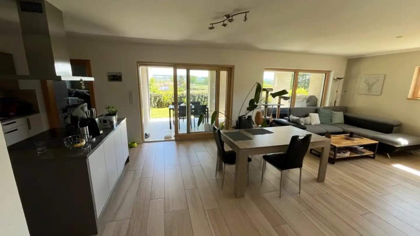 Appartement en terrasse à louer - Route De Domdidier 8, 1566 St-Aubin FR
