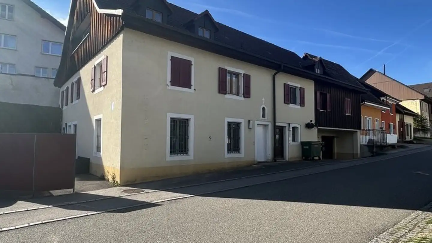 Wohnung mieten - Rue Du 23-Juin 40, 2905 Courtedoux
