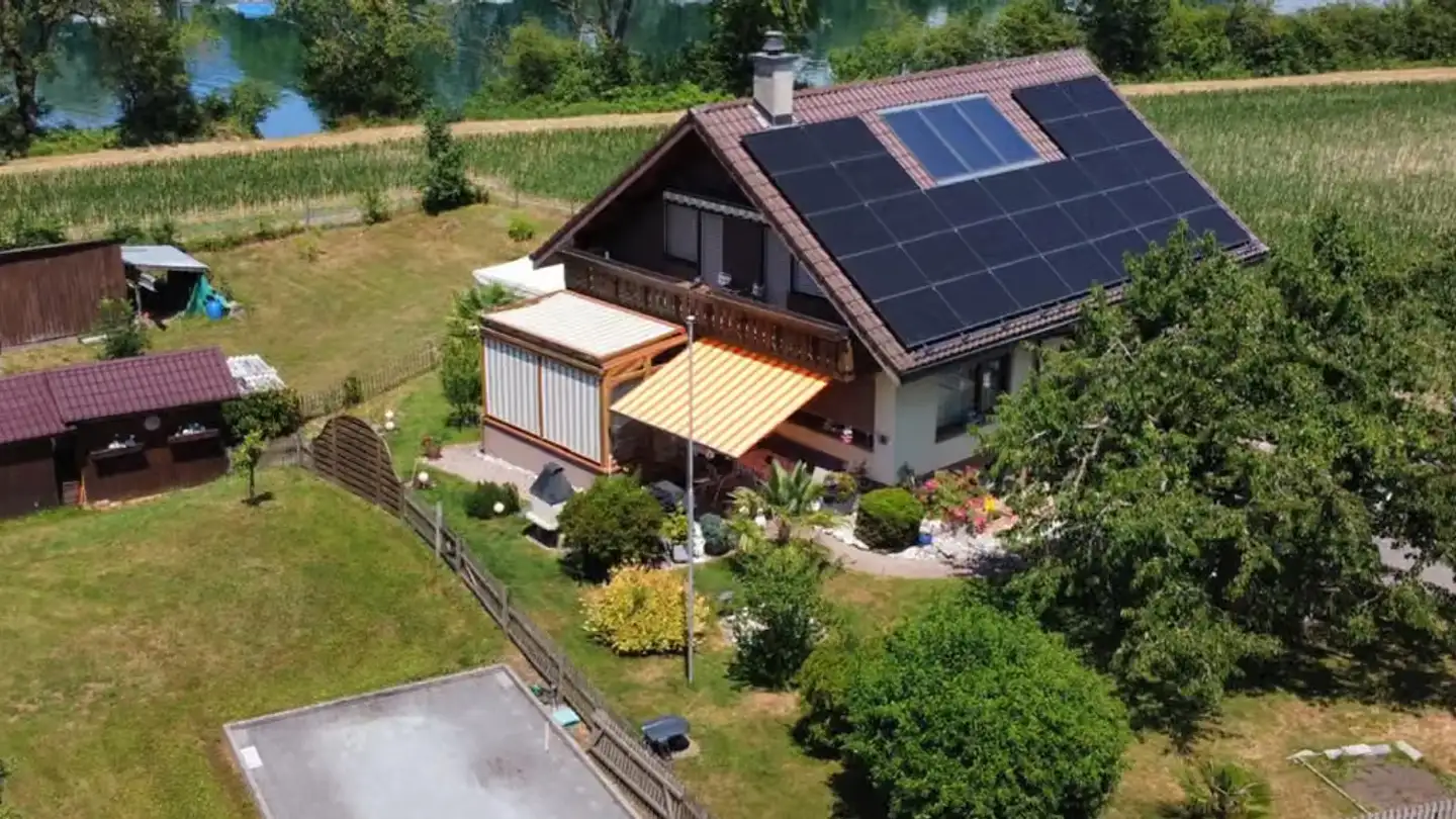 Maison individuelle à louer - Römerweg 241, 4574 Lüsslingen