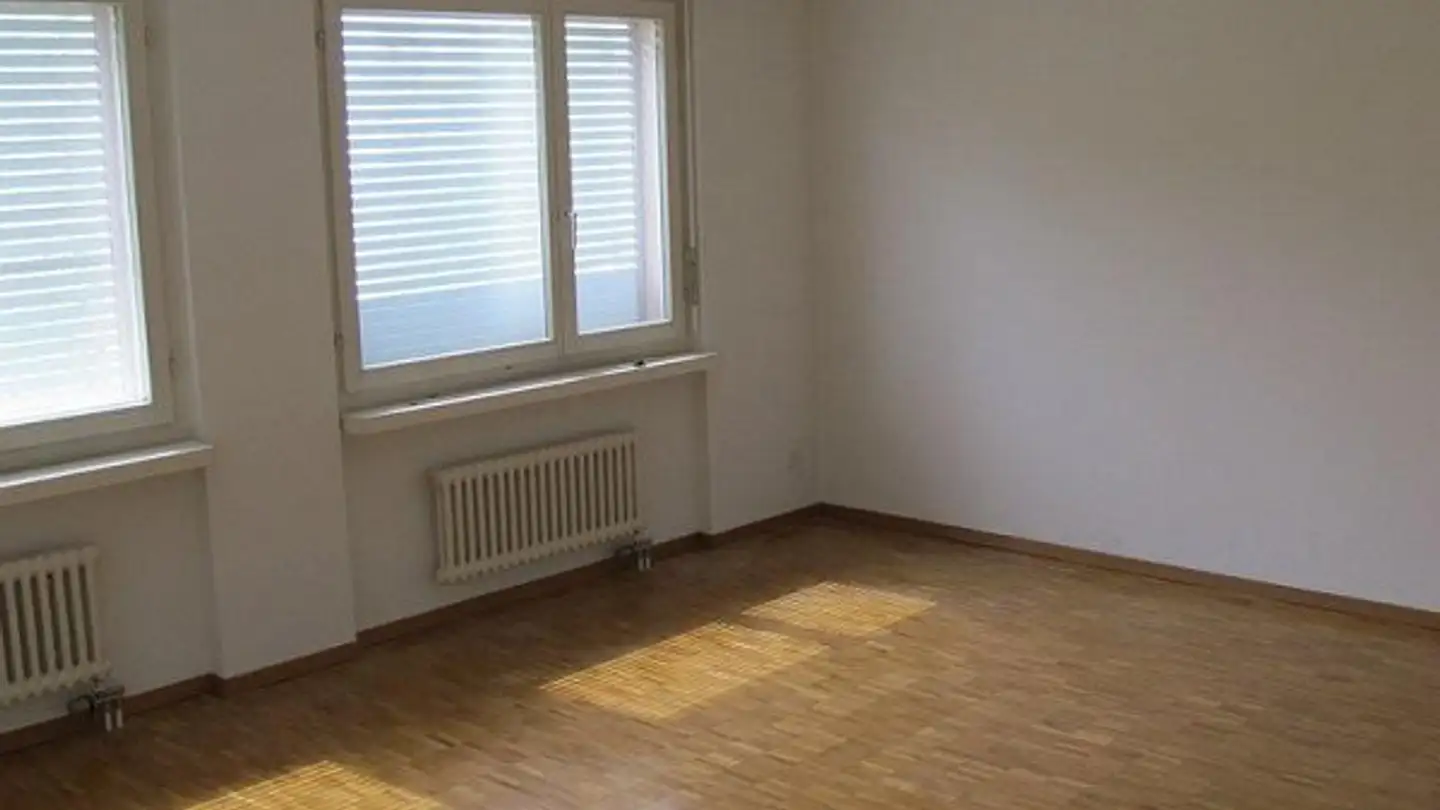 Apartment for rent - Ausserdorfstrasse 12a, 8052 Zürich - Photo 3