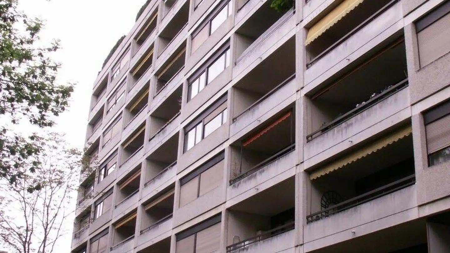 Place de parking souterraine à louer - Avenue Eugène- Pittard 3, 1206 Genève