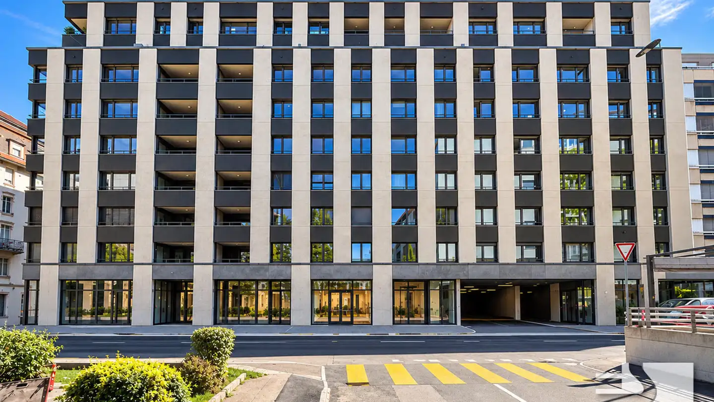 Commercial for sale - Route de l'Industrie, 1700 Fribourg