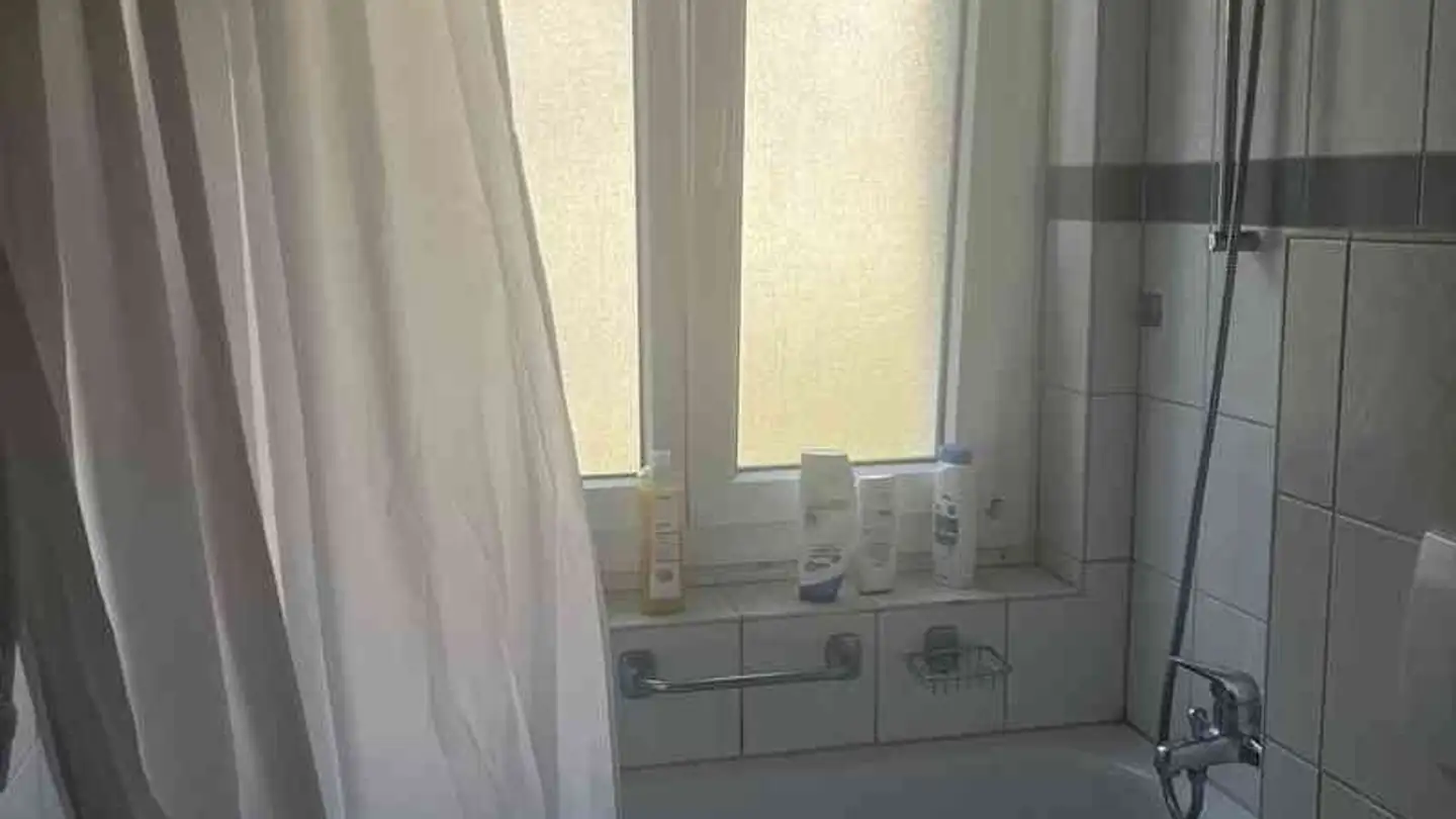 Appartement à louer - Rue De La Poste 12, 1920 Martigny - Photo 2