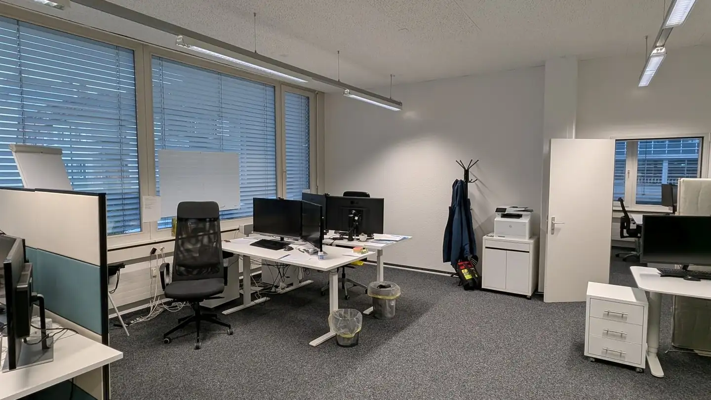 Bürofläche mieten - Rue De L'argent / Silbergasse 30, 2502 Biel/Bienne - Foto 3