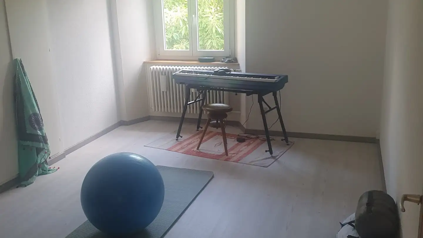 Apartment for rent - 2616 Renan BE - Photo 4