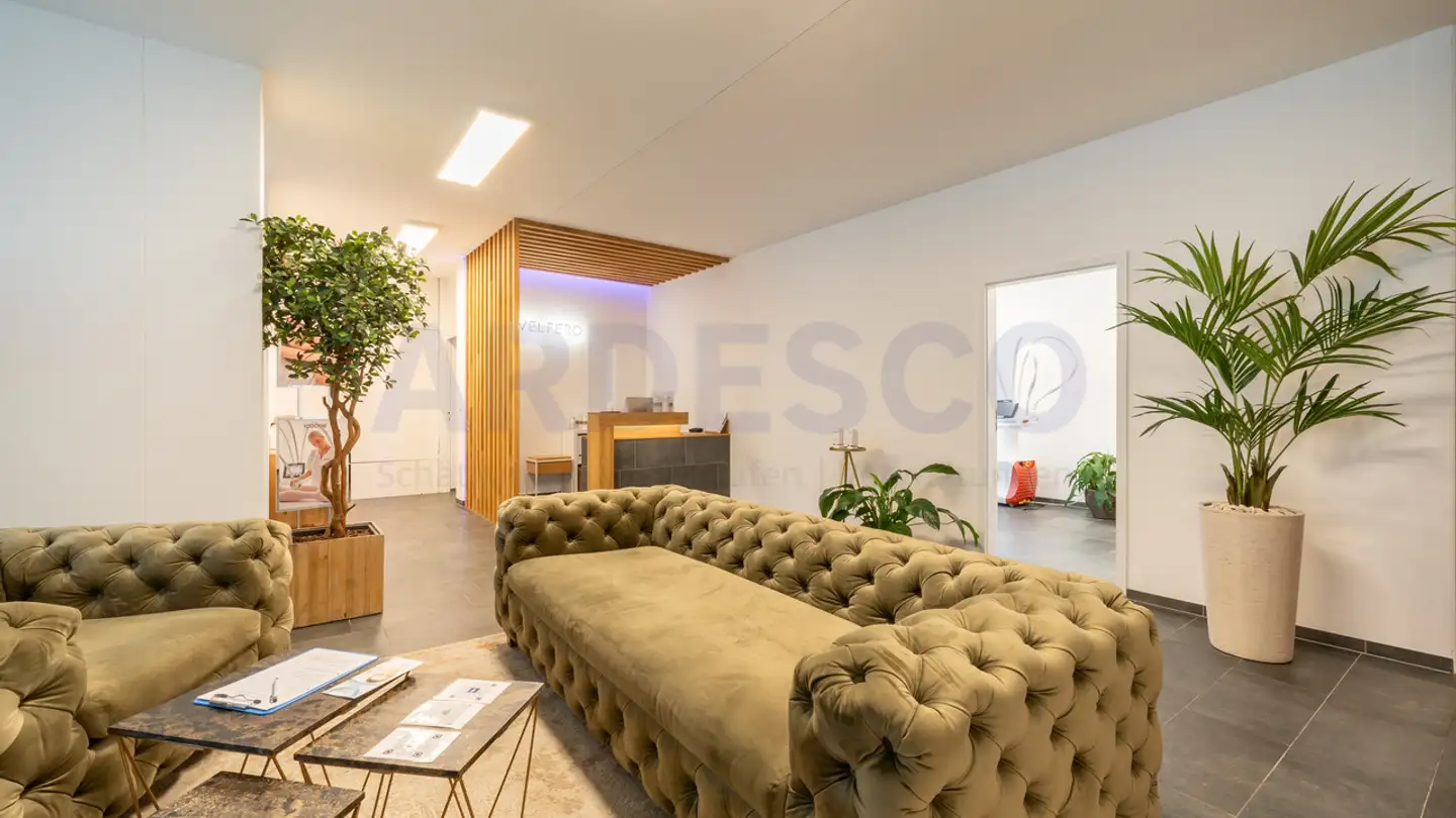 Gewerbe mieten - Badenerstrasse 808, 8048 Zürich - Foto 2