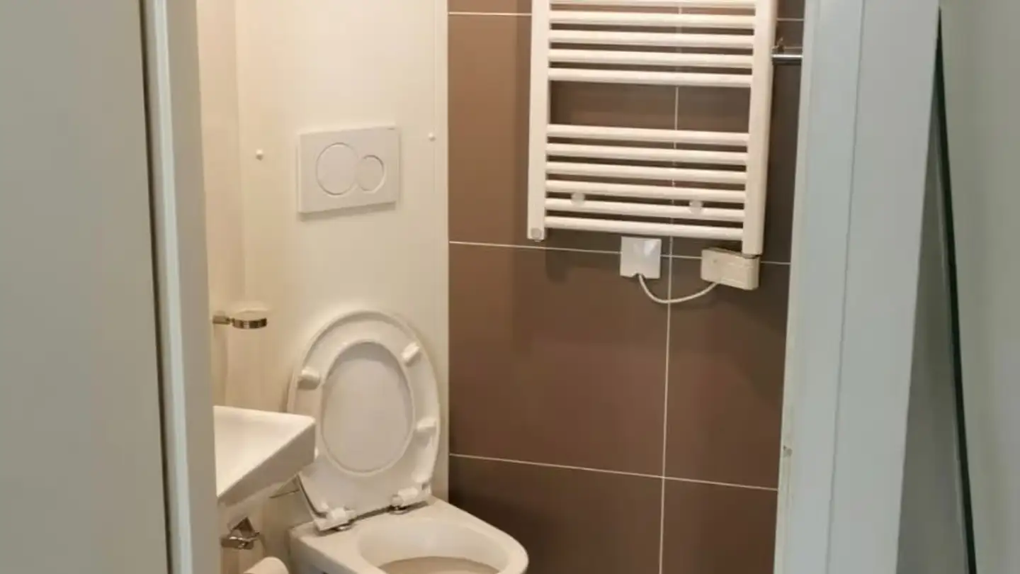 Appartamento in affitto - Rue De La Maladière 4, 2000 Neuchâtel - Foto 4