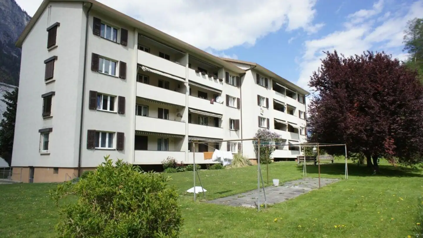 Appartement à louer - Via Tuma Casté 19, 7013 Domat/Ems