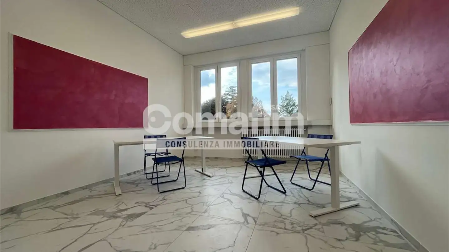 Bureau à louer - Via Giocondo Albertolli 3, 6830 Chiasso