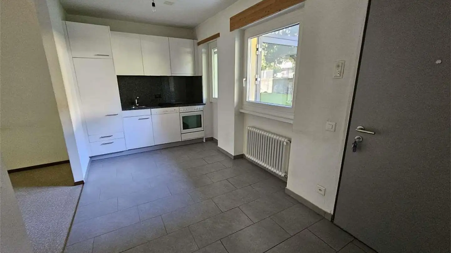 Apartment for rent - Via Delle Scuole 16, 6900 Paradiso - Photo 3