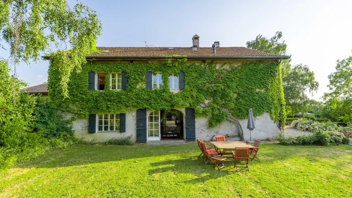 Single house for sale - 1254 Jussy