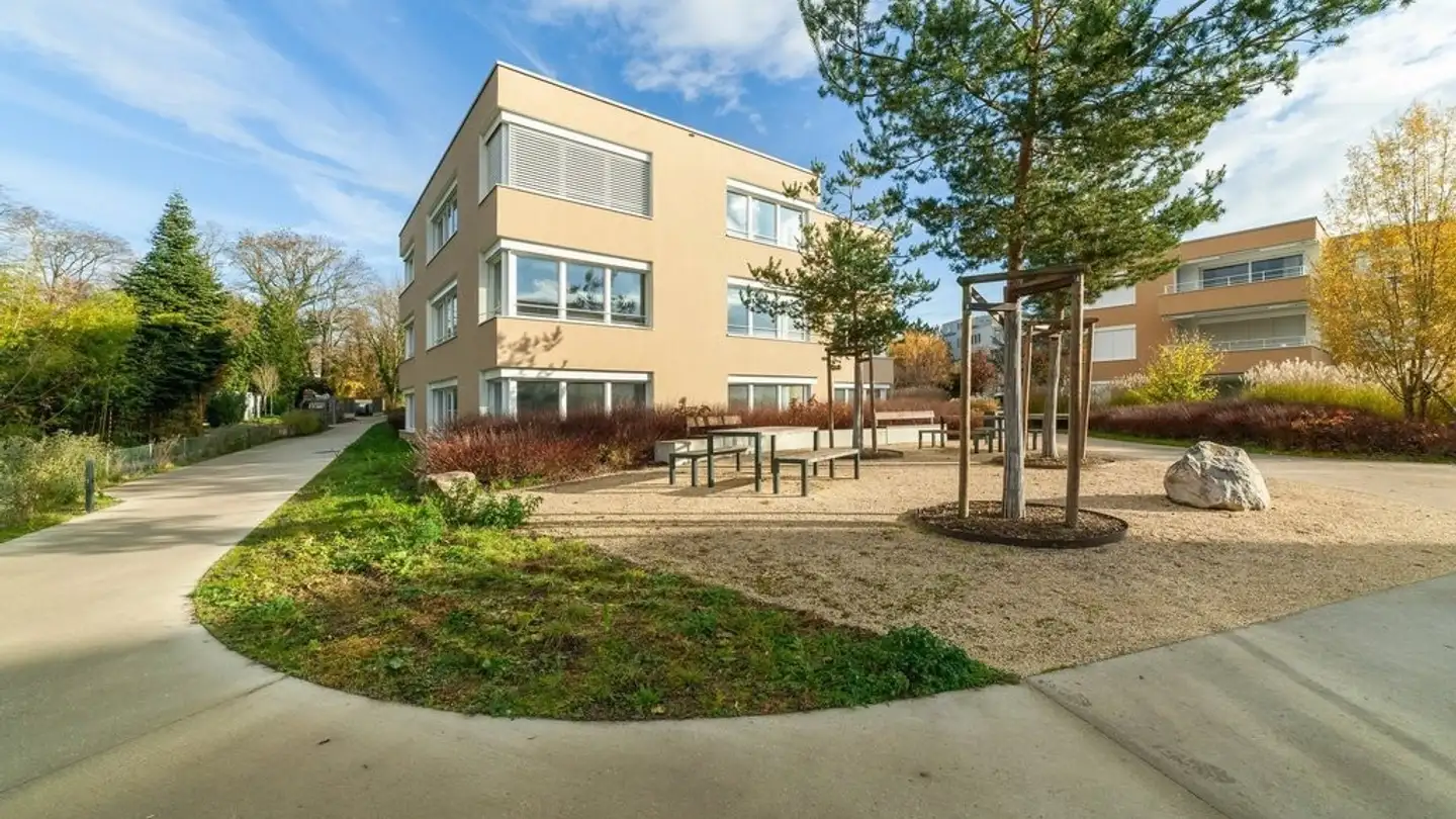 Place de parking souterraine à louer - Route Cantonale 109, 1025 St-Sulpice VD